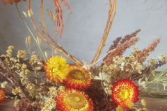 diskret-hjerte-og-toerrede-blomster-til-hjemmesiden